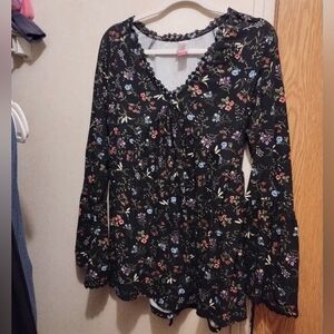 Floral Black Blouse XL